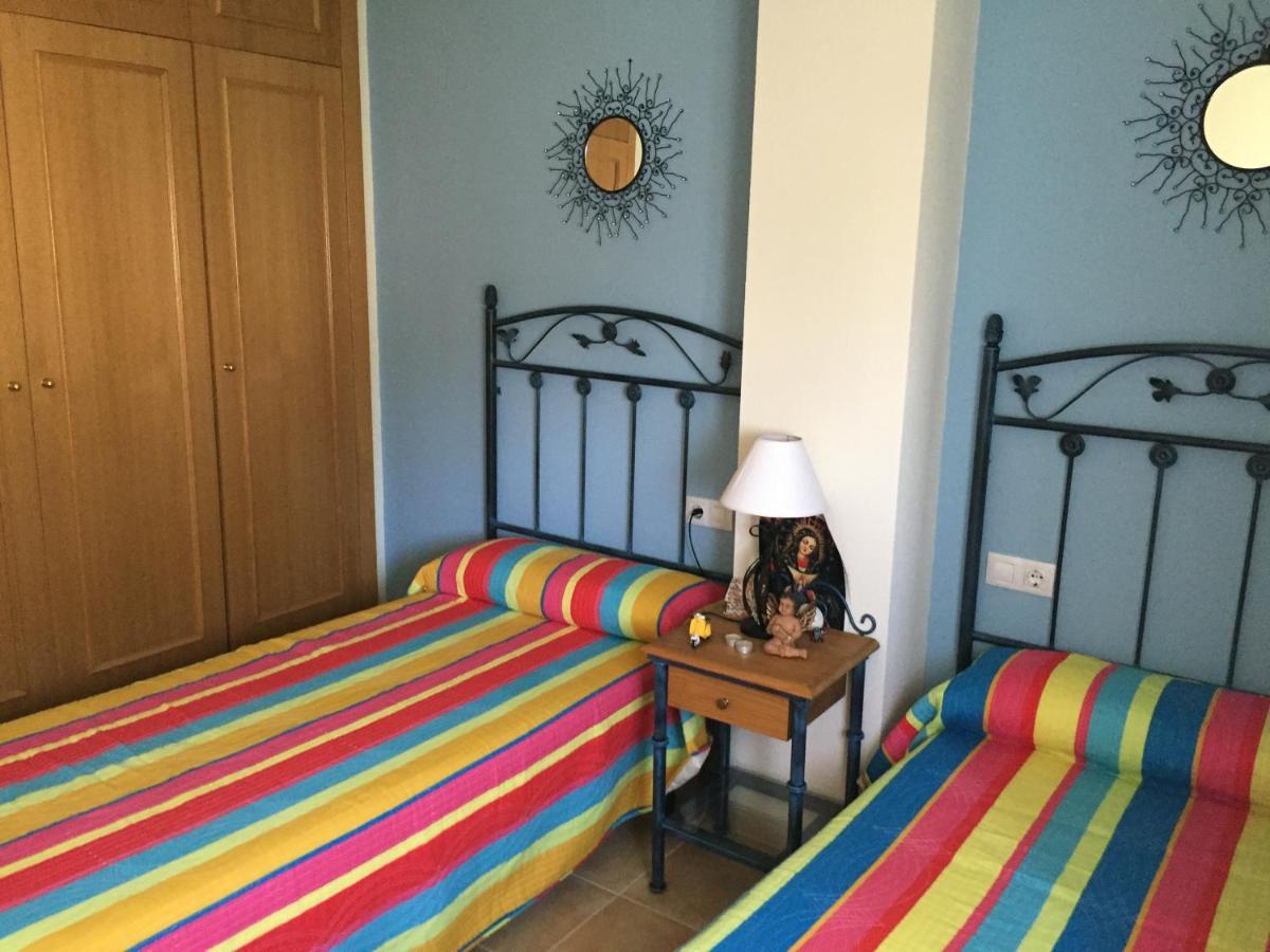 Апартаменты Casa Vistas Conil - Familias Y Parejas Кониль-де-ла-Фронтера Экстерьер фото